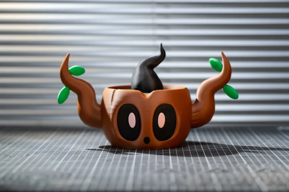 708 Spooky Tree Storage Box